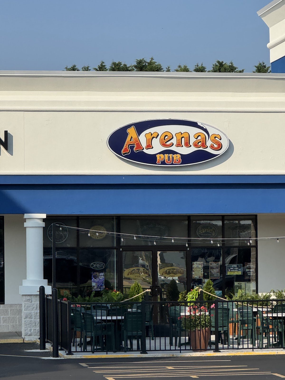 Arena's Pub restaurant photo