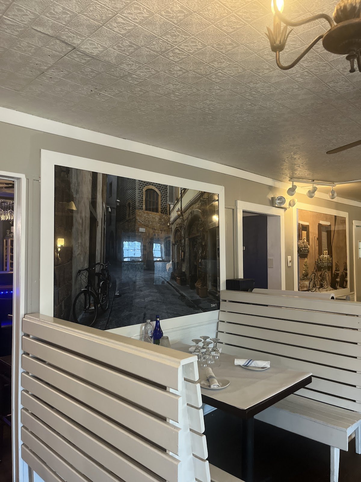 Aroma Mediterranean Cuisine restaurant photo