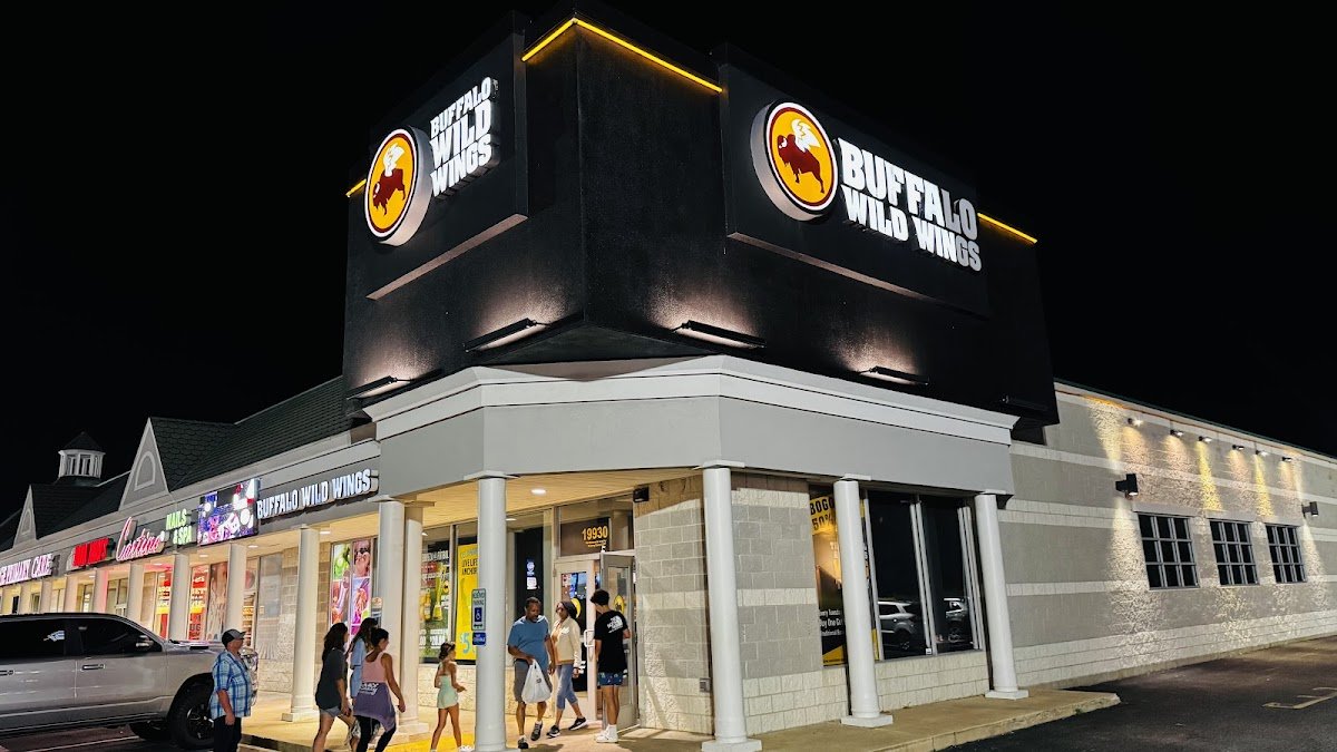 Buffalo Wild Wings restaurant photo