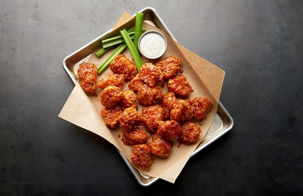 Buffalo Wild Wings restaurant photo