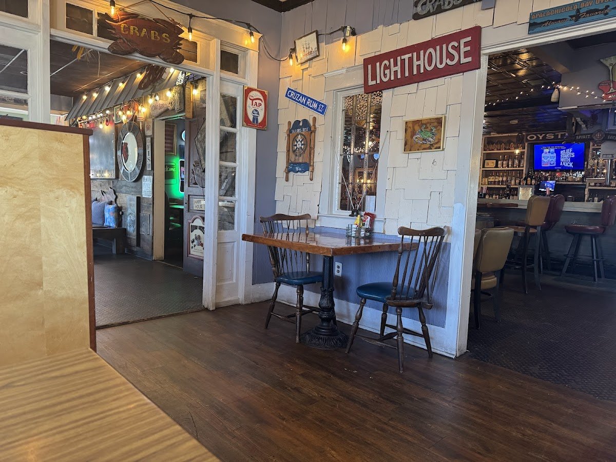 Crabby Dick's Restaurant restaurant photo