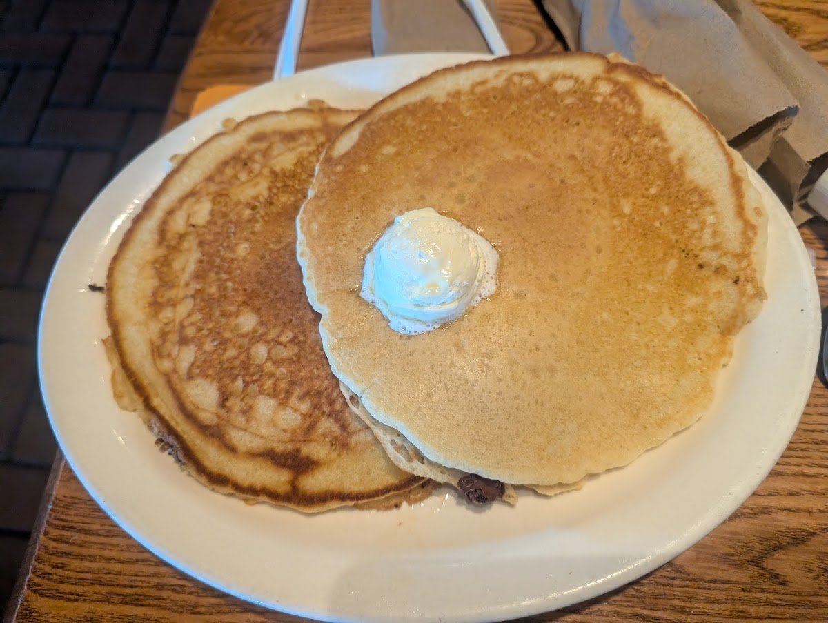 Cracker Barrel Old Country Store restaurant photo