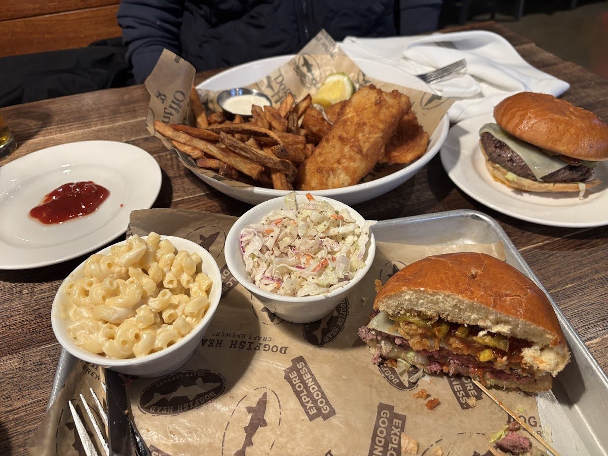 Dogfish Head Brewings & Eats restaurant photo