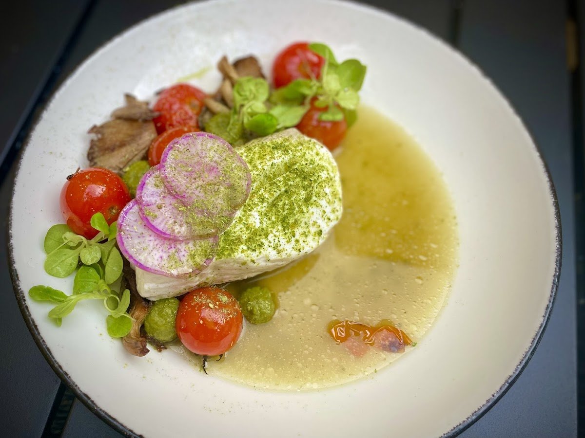 Drift Seafood & Raw Bar restaurant photo