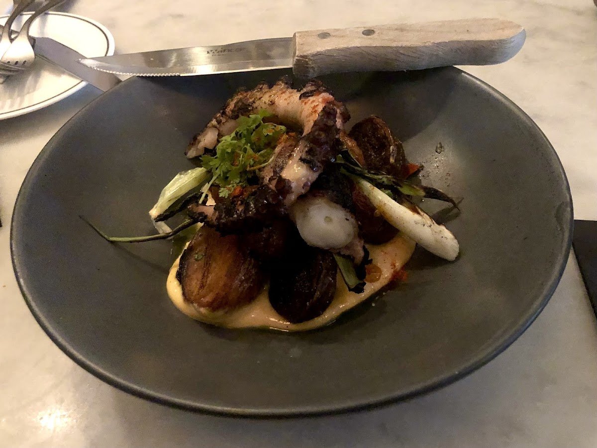 Drift Seafood & Raw Bar restaurant photo