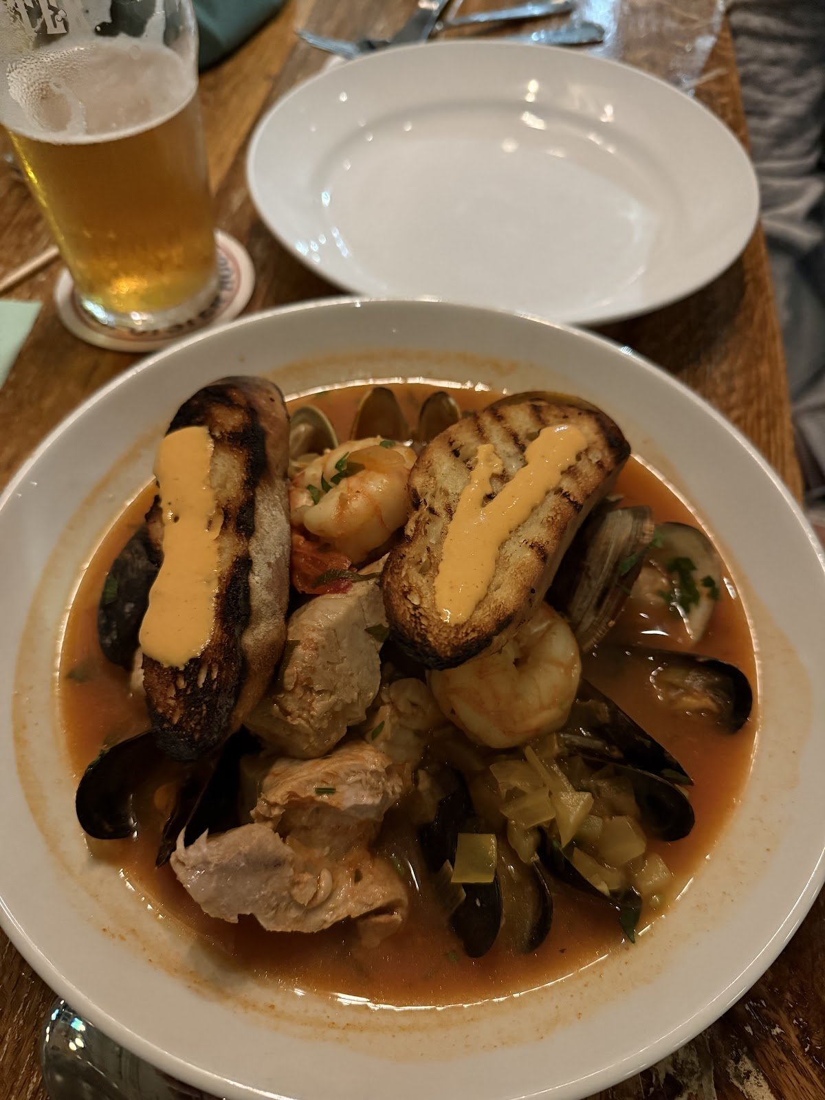 Henlopen City Oyster House restaurant photo
