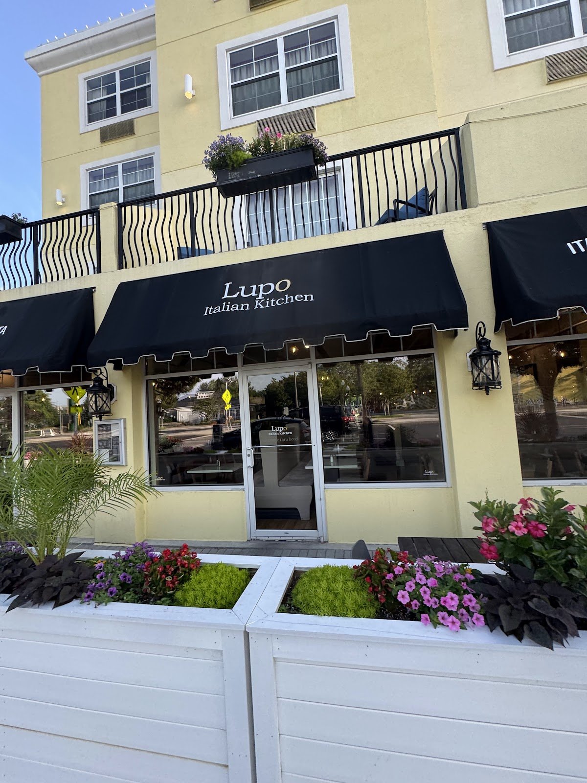 Lupo Italian Kitchen restaurant photo