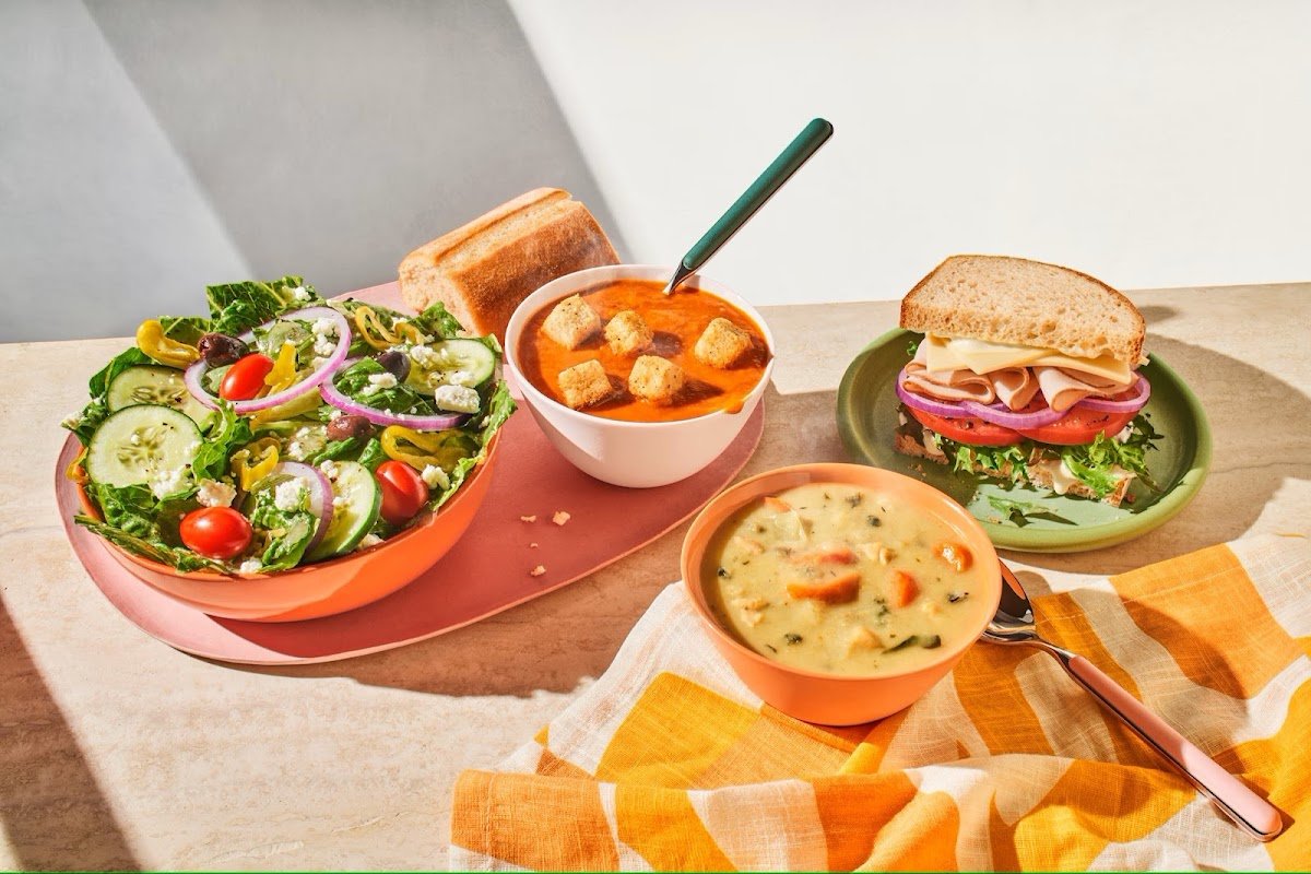 Panera Bread restaurant photo