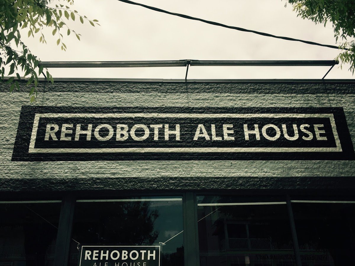 Rehoboth Ale House Downtown restaurant photo