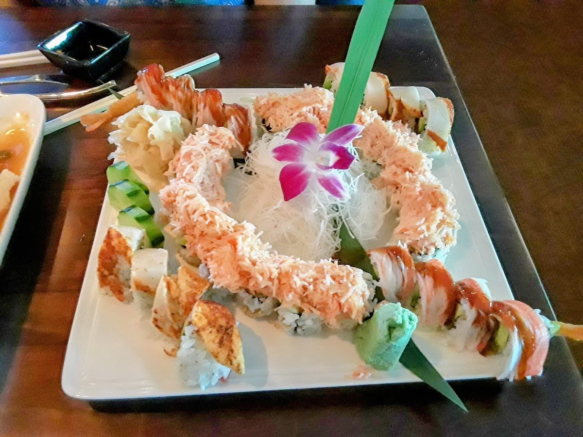 Stingray Sushi Bar + Asian Grill restaurant photo